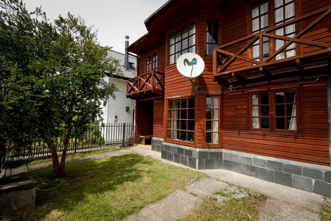 Hostel El Alcazar Villarrica Kültér fotó
